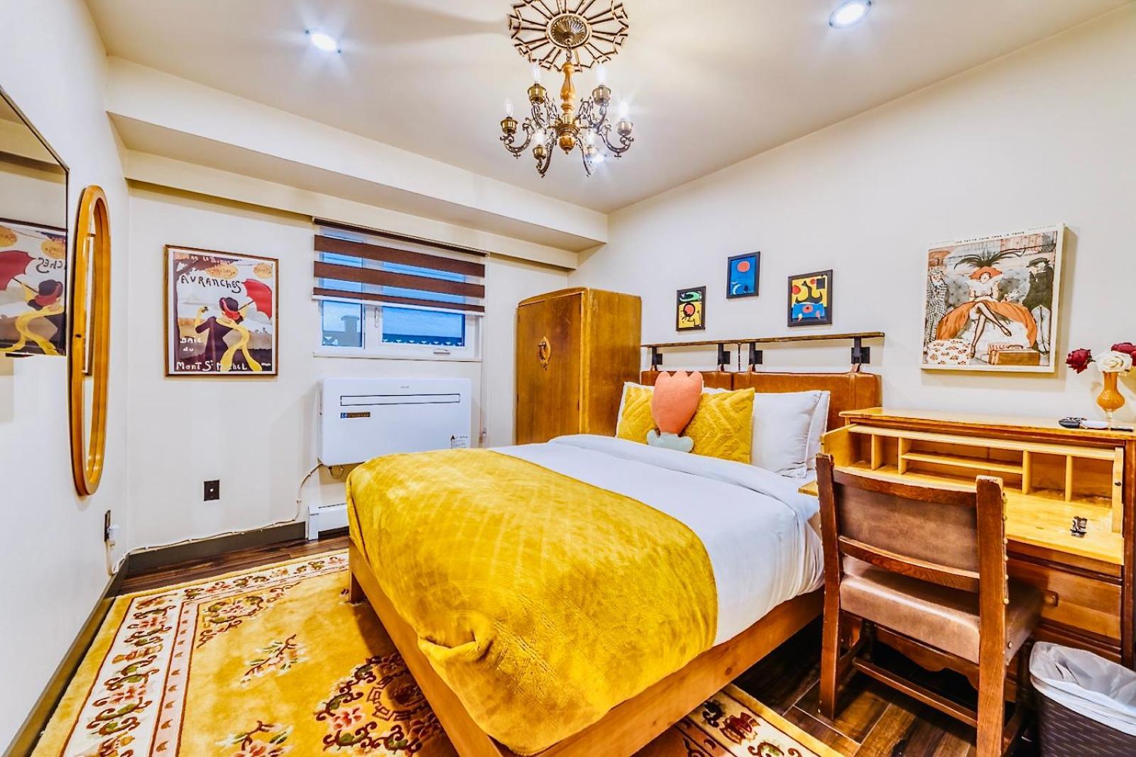 Neocolonial Nouveau Kensington Vacation Home แวนคูเวอร์ ภายนอก รูปภาพ