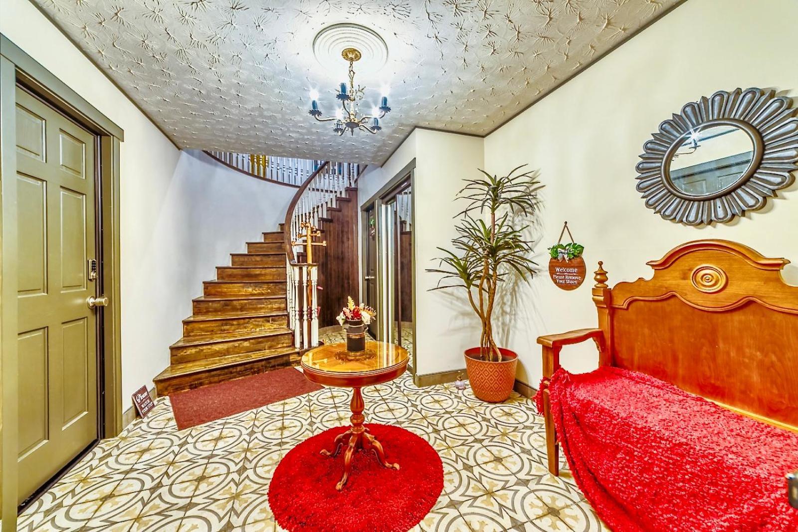 Neocolonial Nouveau Kensington Vacation Home แวนคูเวอร์ ภายนอก รูปภาพ