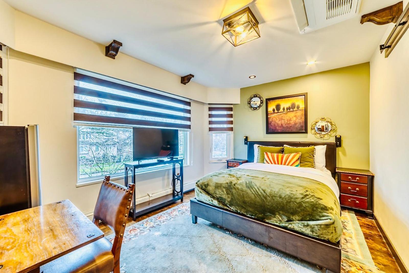 Neocolonial Nouveau Kensington Vacation Home แวนคูเวอร์ ภายนอก รูปภาพ
